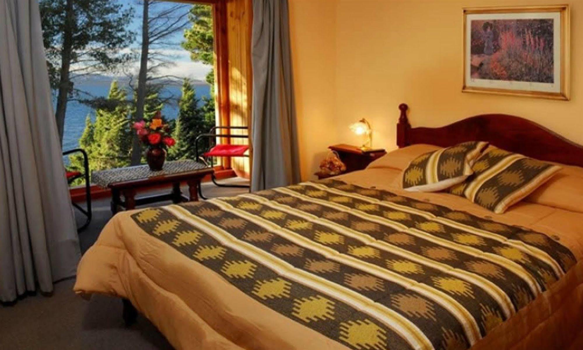 Hotel Lejano Nahuel San Carlos de Bariloche Exterior foto