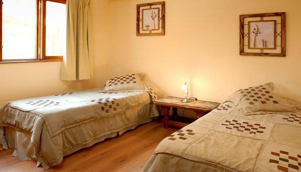 Hotel Lejano Nahuel San Carlos de Bariloche Habitación foto